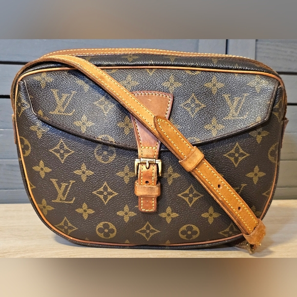 Authentic LOUIS VUITTON Jeune Fille GM Monogram Crossbody Shoulder Bag - Picture 1 of 14